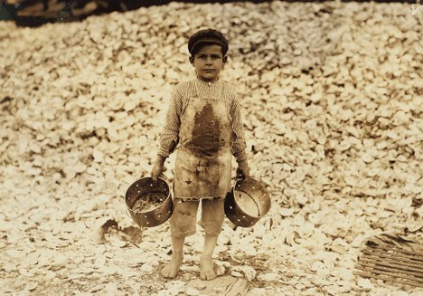 03child_labor_united_states_lewis_hines_roll